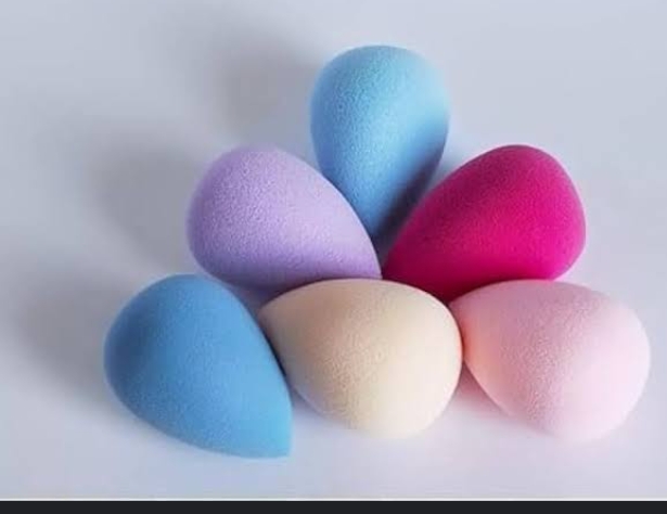 بيوتى بلندر كونسيلر صغيره